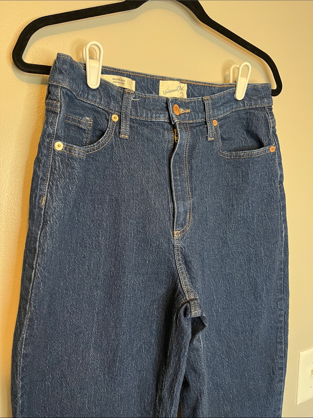 Denim Balloon Blue Jeans Universal Thread - Picture 2 of 12